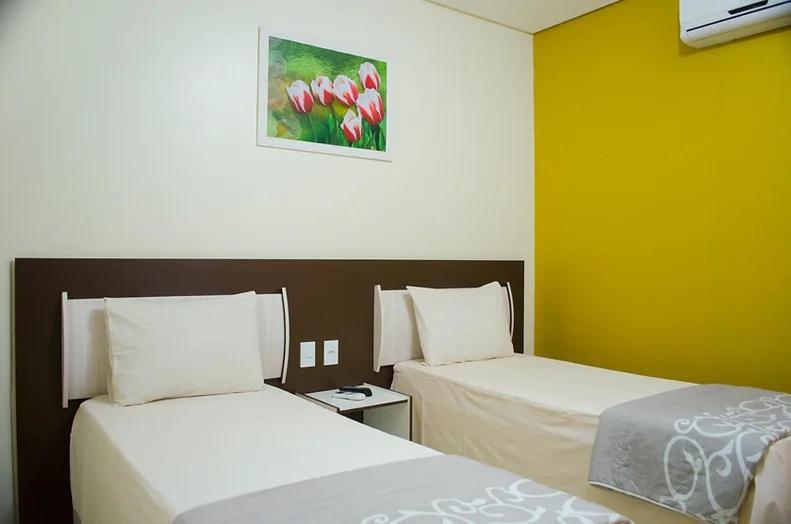 Bonito Plaza Hotel Extérieur photo